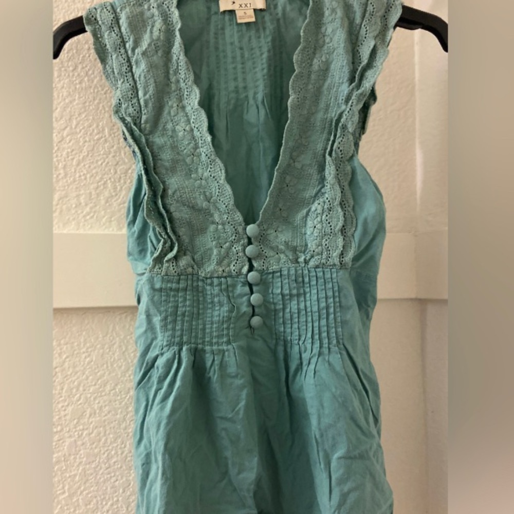 Tank Top Bundle - image 1